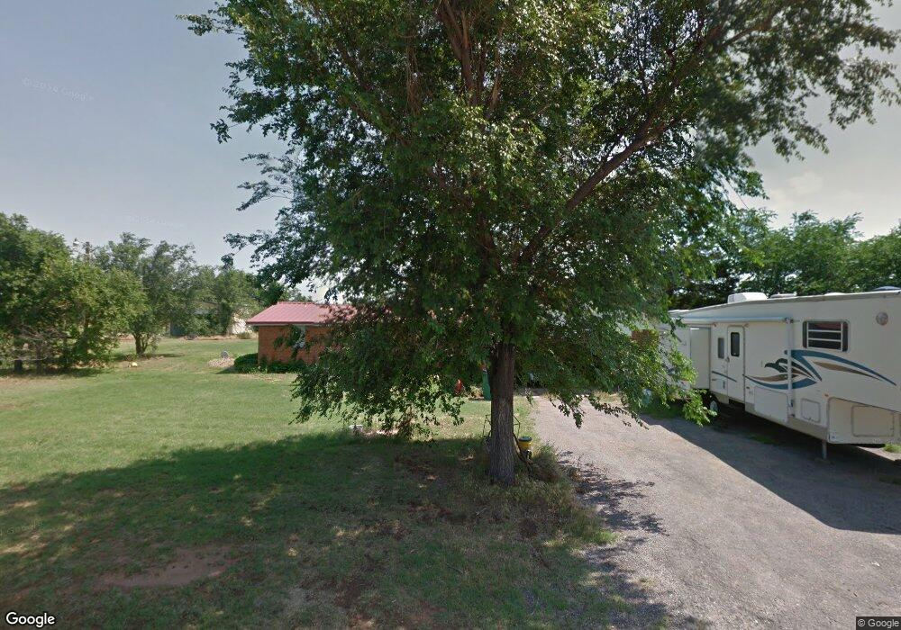 202 Rowells Ln, Cache, OK 73527 - photo 1