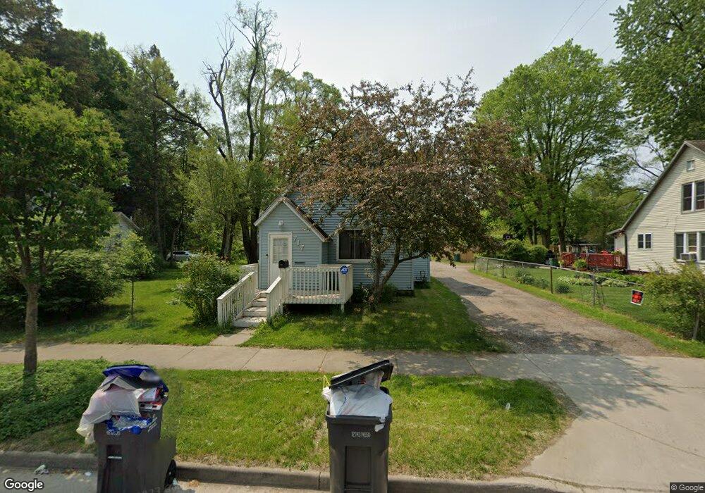 717 W Blaine Ave, Elkhart, IN 46516 - photo 1