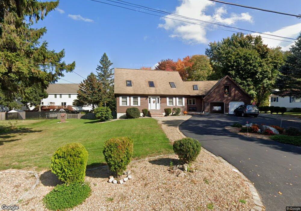 8 Boscawan Ave, Haverhill, MA 01832 - photo 1