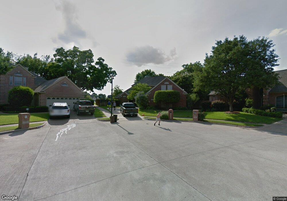 2701 Holly Brook Ct, Bedford, TX 76021 - photo 1