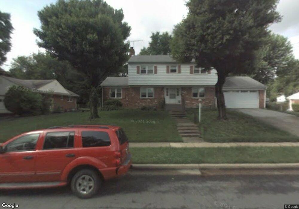 602 Old Courthouse Rd NE, Vienna, VA 22180 - photo 1