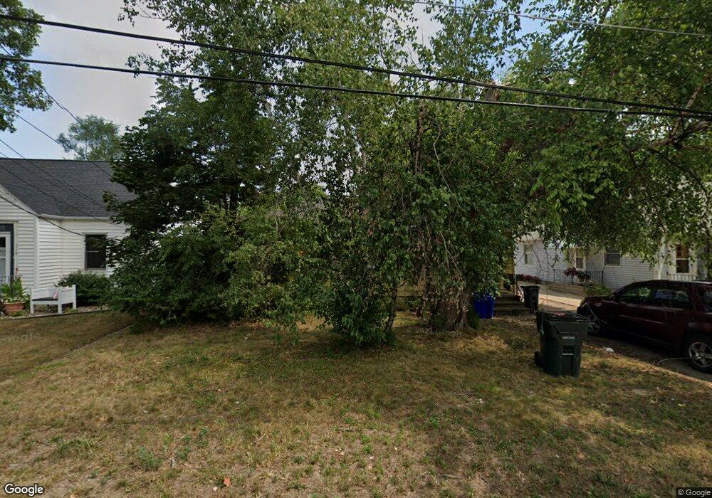 638 28th Street Ct SE, Cedar Rapids, IA 52403 - photo 1