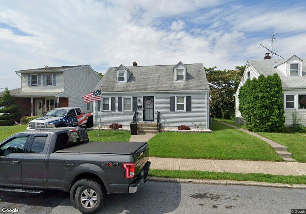 521 E Frankford St, Bethlehem, PA 18018 - photo 1