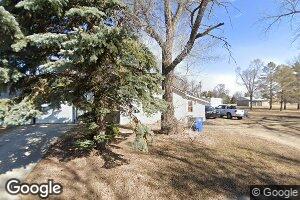 59 6th St N, Ellendale, ND 58436