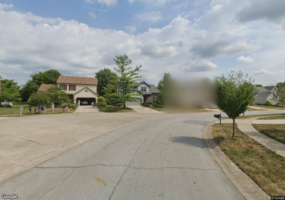 1608 Preston Woods Ct, Columbus, OH 43235 - photo 1