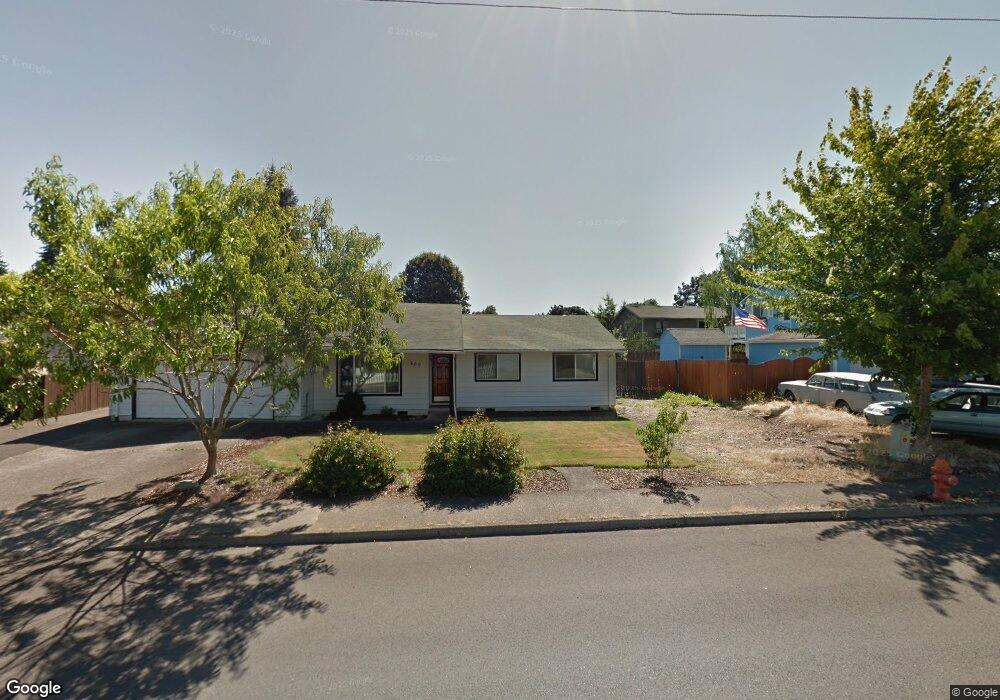 880 S Elm St, Canby, OR 97013 - photo 1