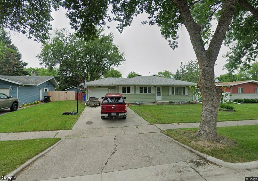 3026 8th St N, Fargo, ND 58102 - photo 1