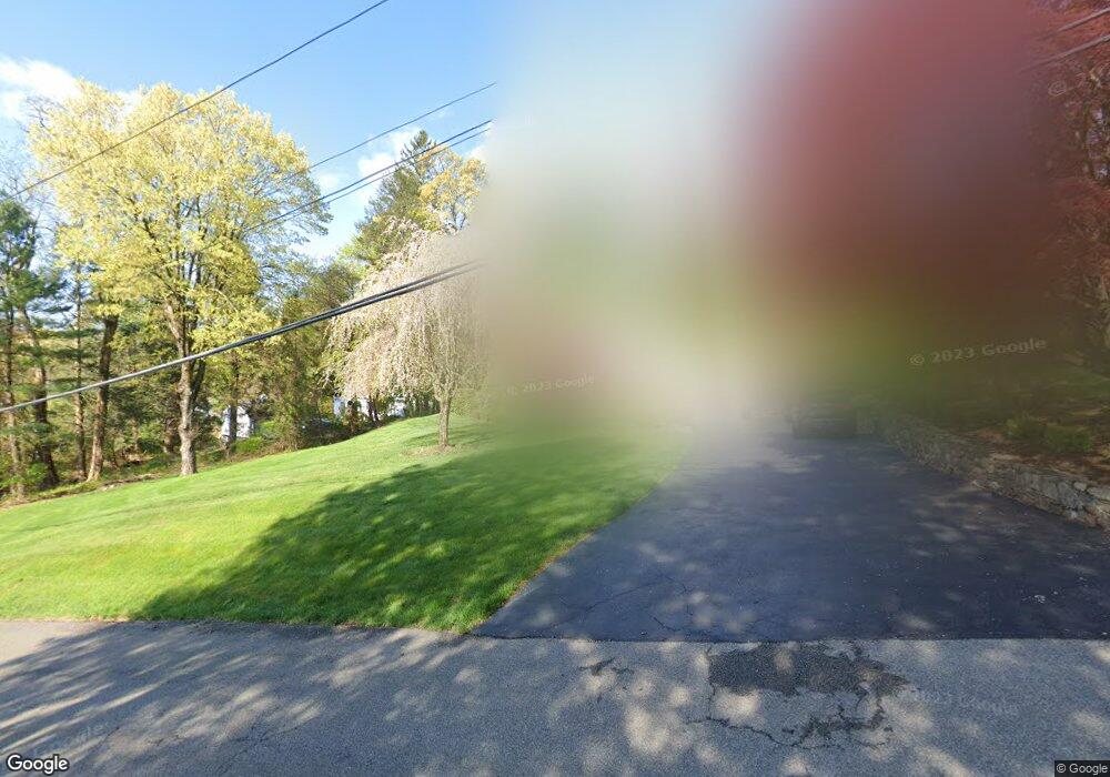 16 Oak Hill Rd, Chappaqua, NY 10514 - photo 1