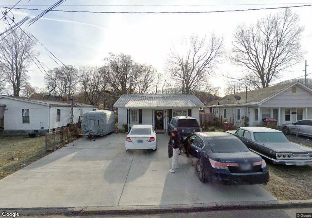 1407 E Millard St, Johnson City, TN 37601 - photo 1