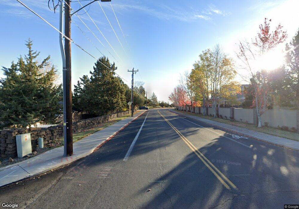 5 SW 39th St, Redmond, OR 97756 - photo 1