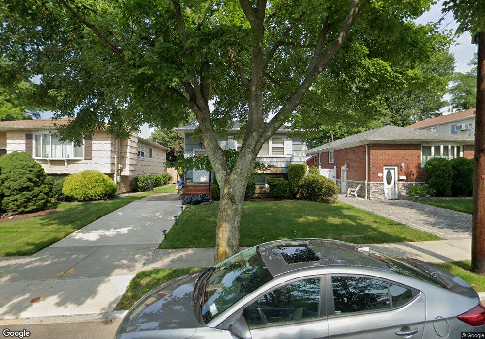 139 Rathbun Ave, Staten Island, NY 10312 - photo 1