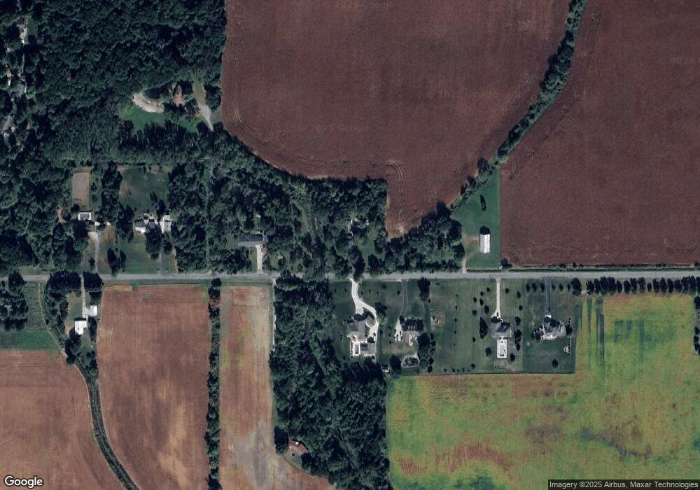 9455 Warnick Rd, Frankenmuth, MI 48734 - photo 1