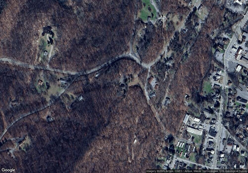 551 Cacapon Rd, Berkeley Springs, WV 25411 - photo 1