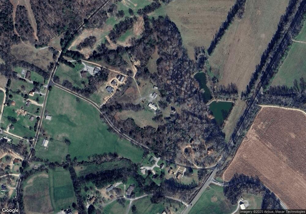 256 Turnbo Ln, Linden, TN 37096 - photo 1