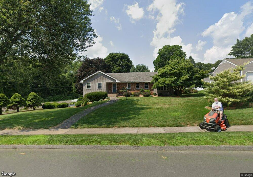 103 Baneberry Ln, Wethersfield, CT 06109 - photo 1