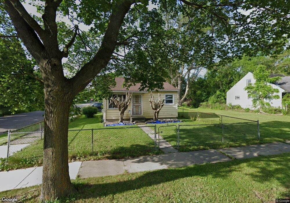 258 E Austin Ave, Flint, MI 48505 - photo 1