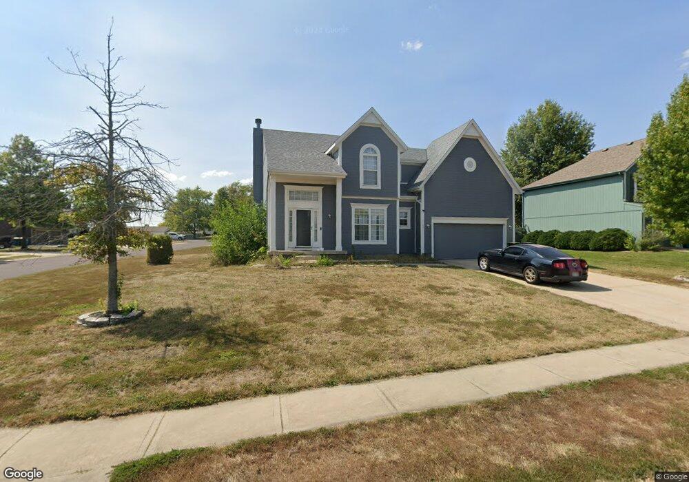 21991 Elm St, Spring Hill, KS 66083 - photo 1