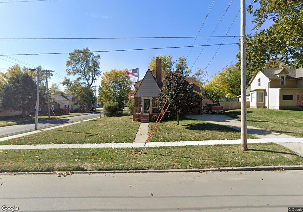 401 E 7th St N, Newton, IA 50208 - photo 1