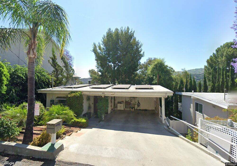 4526 Ensenada Dr, Woodland Hills, CA 91364 - photo 1