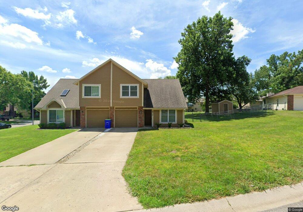 6218 Rene St, Shawnee, KS 66216 - photo 1