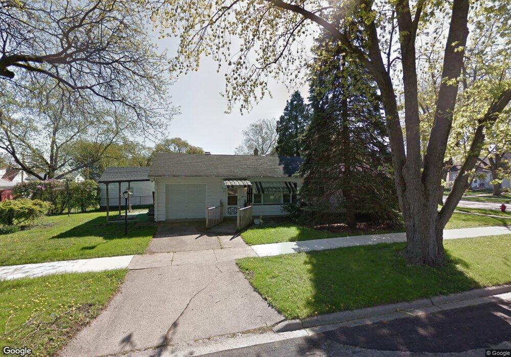 303 N Harrison Ave, Aurora, IL 60506 - photo 1