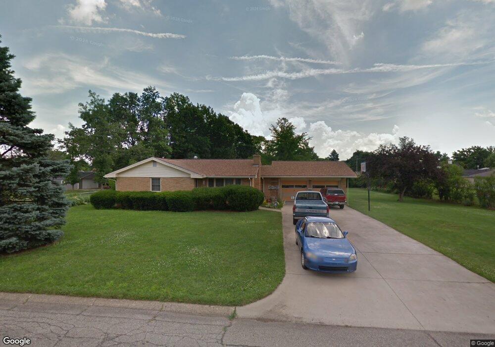 1511 Azelea Dr, Columbus, IN 47201 - photo 1