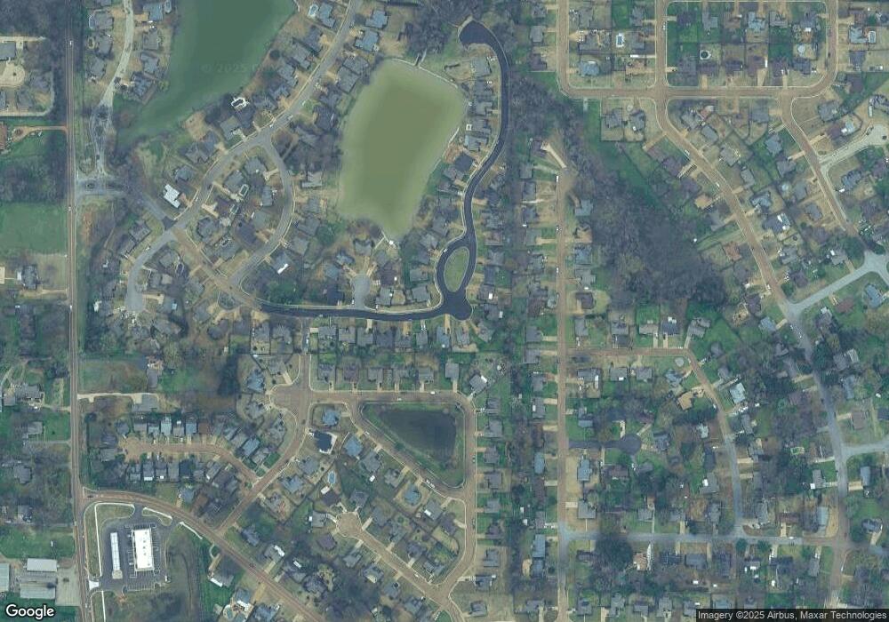 1330 Cross Creek Dr E, Hernando, MS 38632 - photo 1