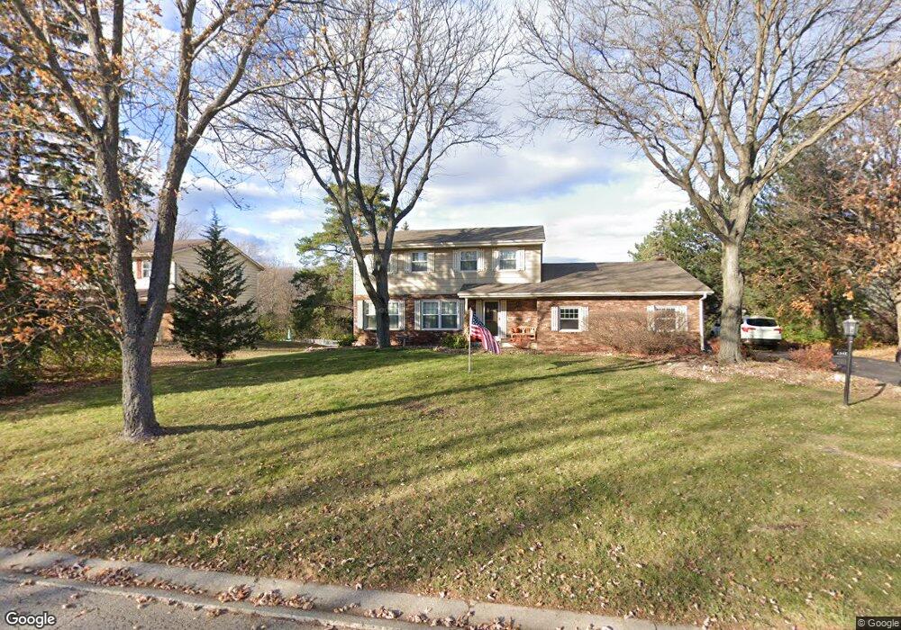 1342 Surrey Ct, Algonquin, IL 60102 - photo 1