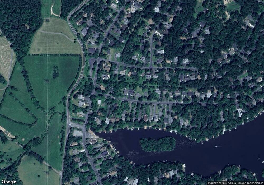 109 Harrison Cir, Locust Grove, VA 22508 - photo 1