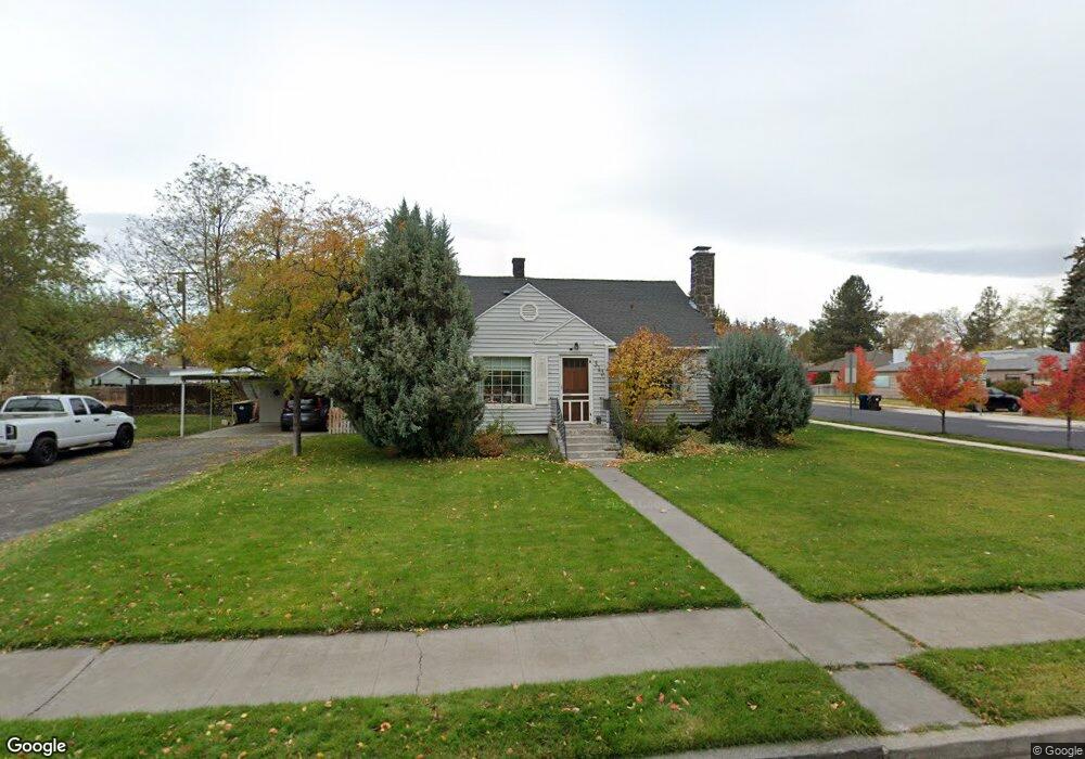 343 NW 9th St, Redmond, OR 97756 - photo 1