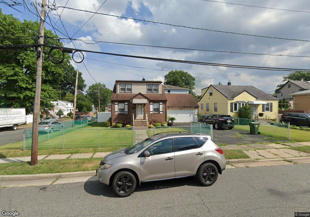 516 E Henry St, Linden, NJ 07036 - photo 1