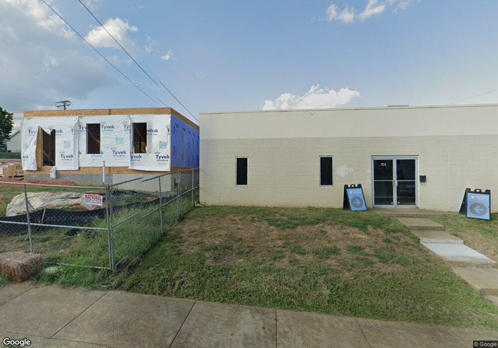 700 Charlton Ave, Charlottesville, VA 22903 - photo 1