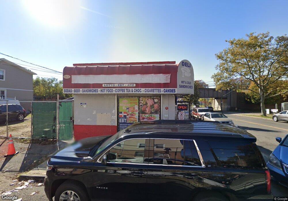 158-24 159 St, Jamaica, NY 11433 - photo 1