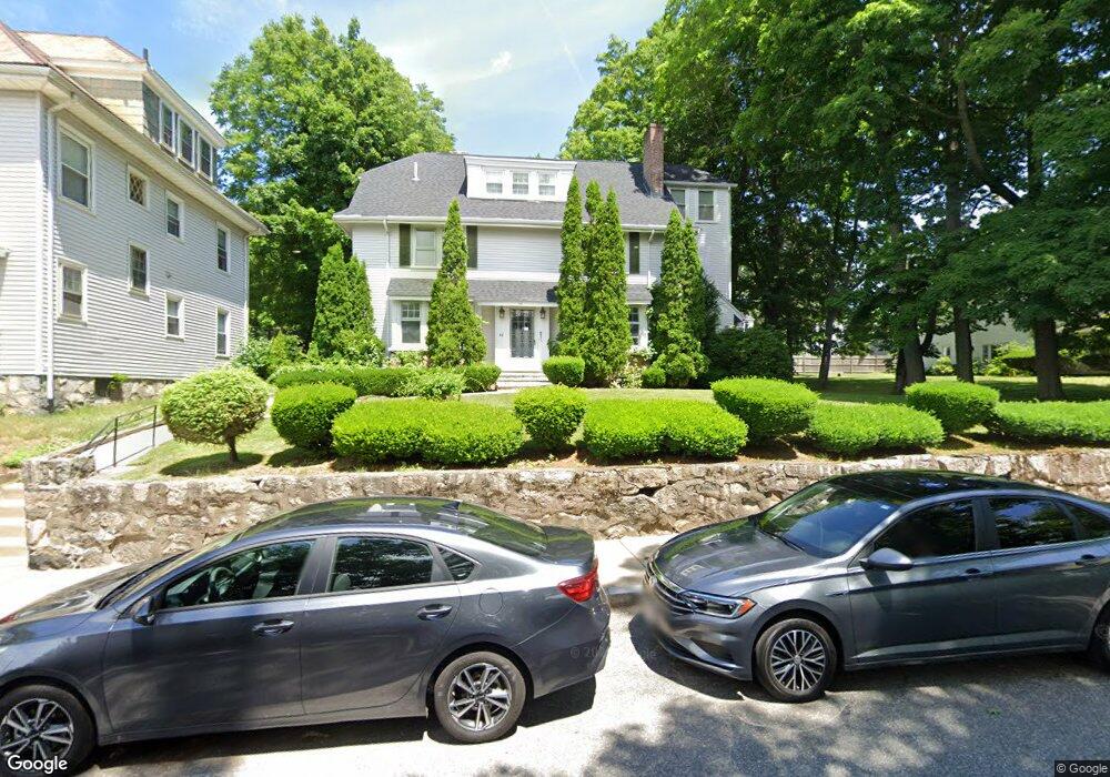 48 Bellevue St unit 48 Bellevue St, West Roxbury, MA 02132 - photo 1