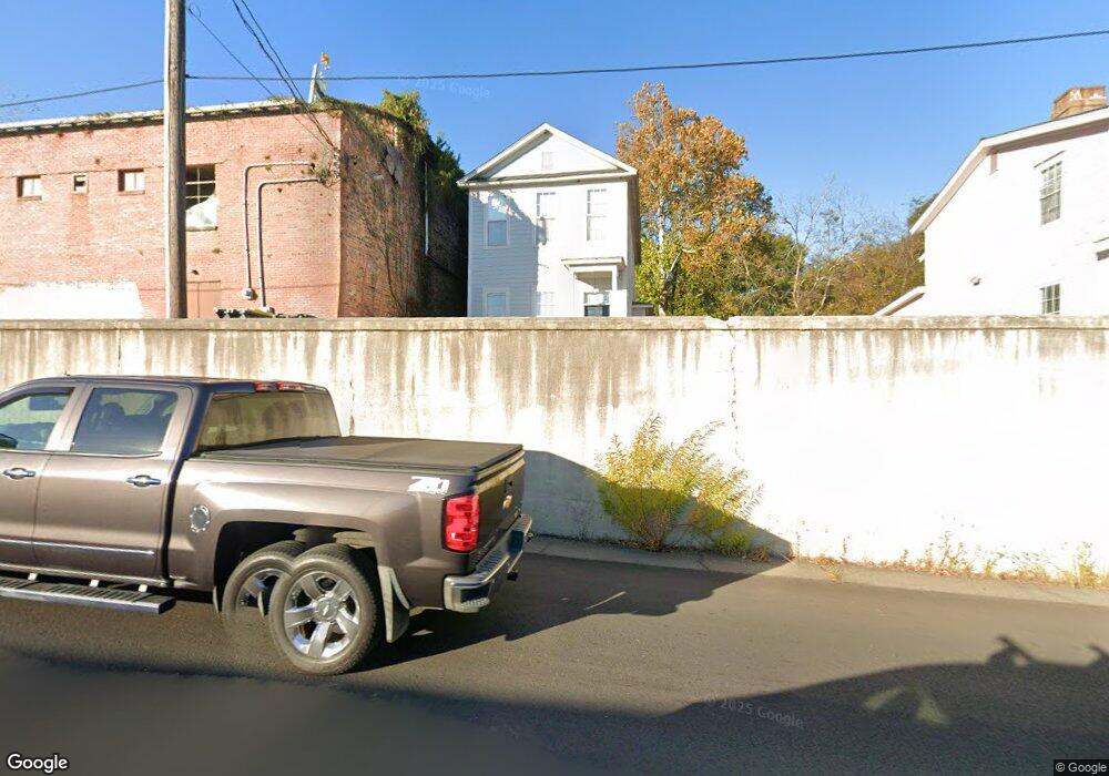 610 E Gwinnett St, Savannah, GA 31401 - photo 1