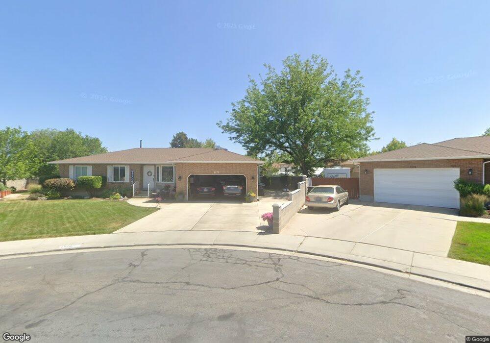 7279 S 2530 W, West Jordan, UT 84084 - photo 1