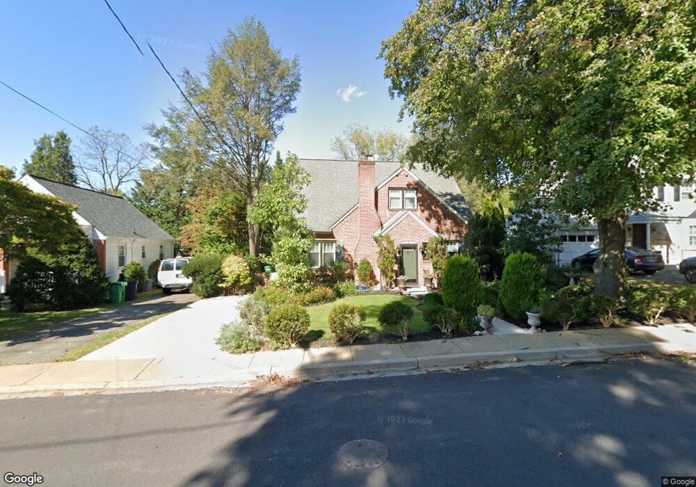 8 Hutton St, Gaithersburg, MD 20877 - photo 1