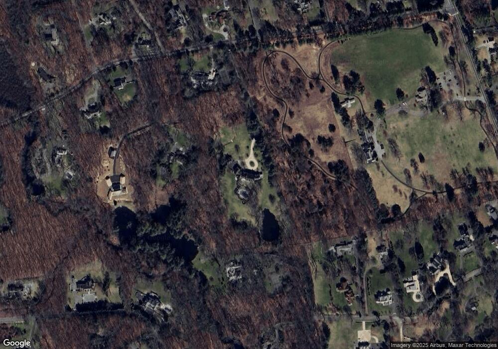 108 Wahackme Rd, New Canaan, CT 06840 - photo 1