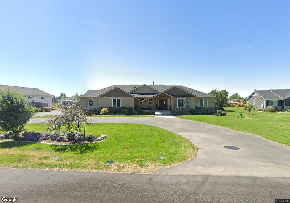 539 W 55 S, Blackfoot, ID 83221 - photo 1