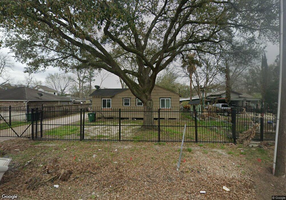 502 Soren Ln, Houston, TX 77076 - photo 1