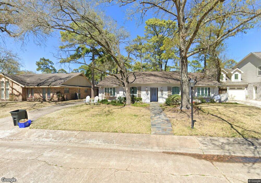 10042 Doliver Dr, Houston, TX 77042 - photo 1
