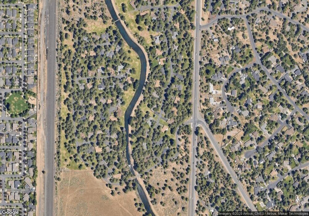 61321 Robin Hood Ln, Bend, OR 97702 - photo 1