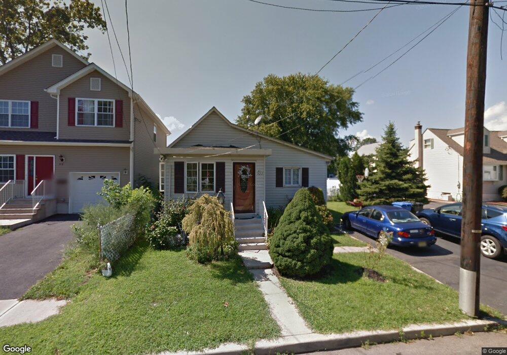 523 Bamford Ave, Woodbridge, NJ 07095 - photo 1