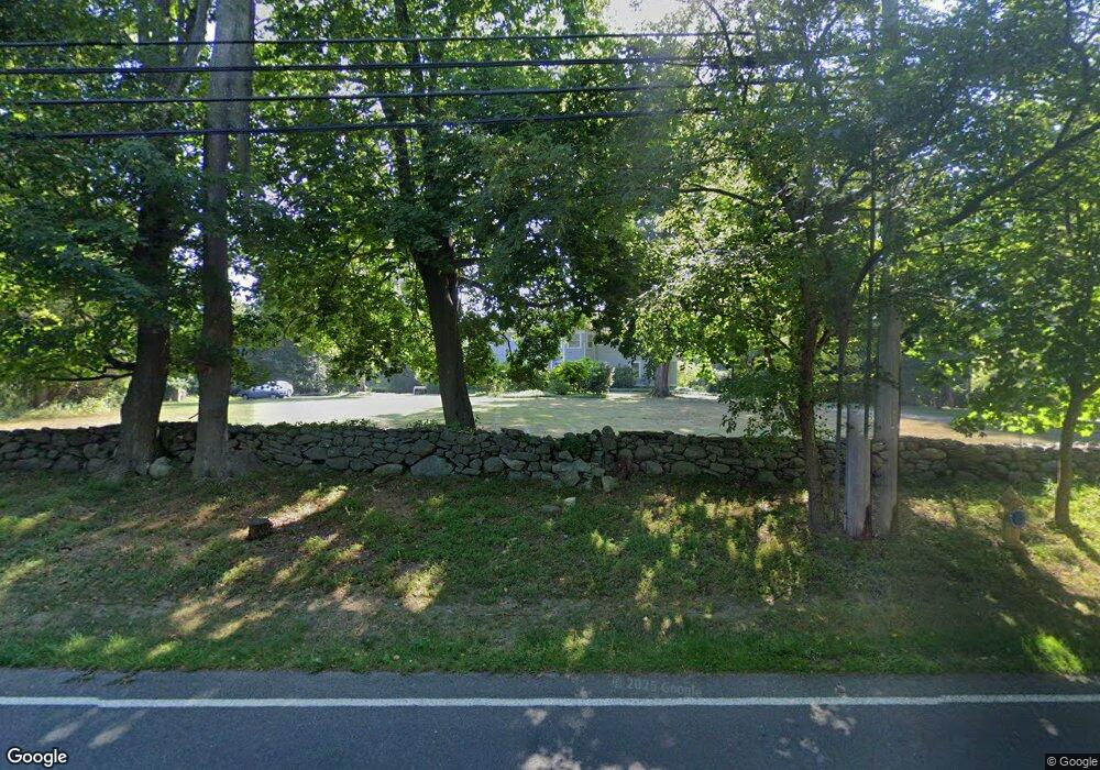 2170 Redding Rd, Fairfield, CT 06824 - photo 1