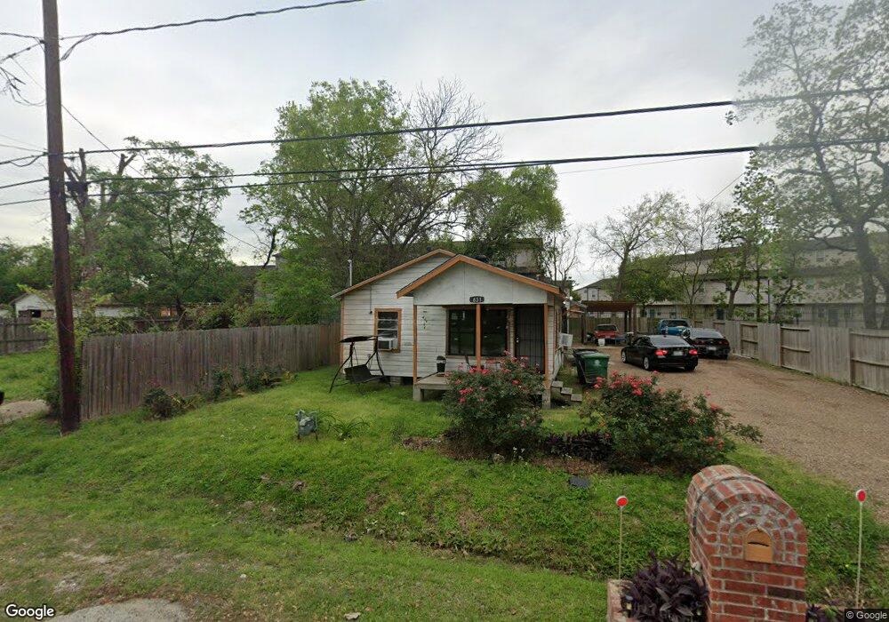 831 Lucky St, Houston, TX 77088 - photo 1
