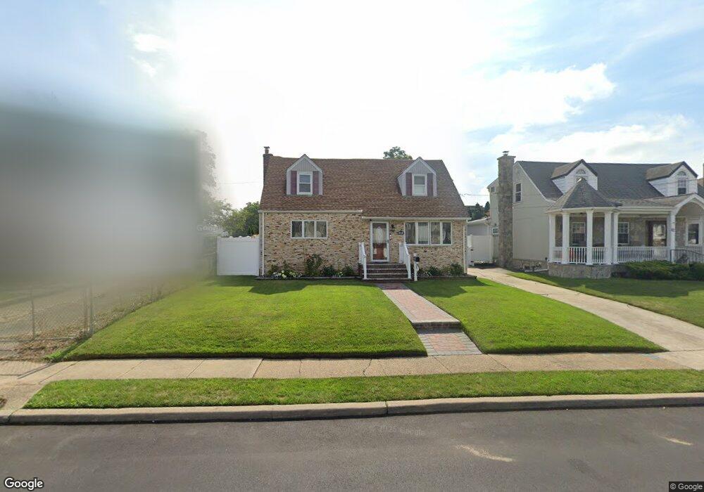 68 Barrymore Blvd, Franklin Square, NY 11010 - photo 1