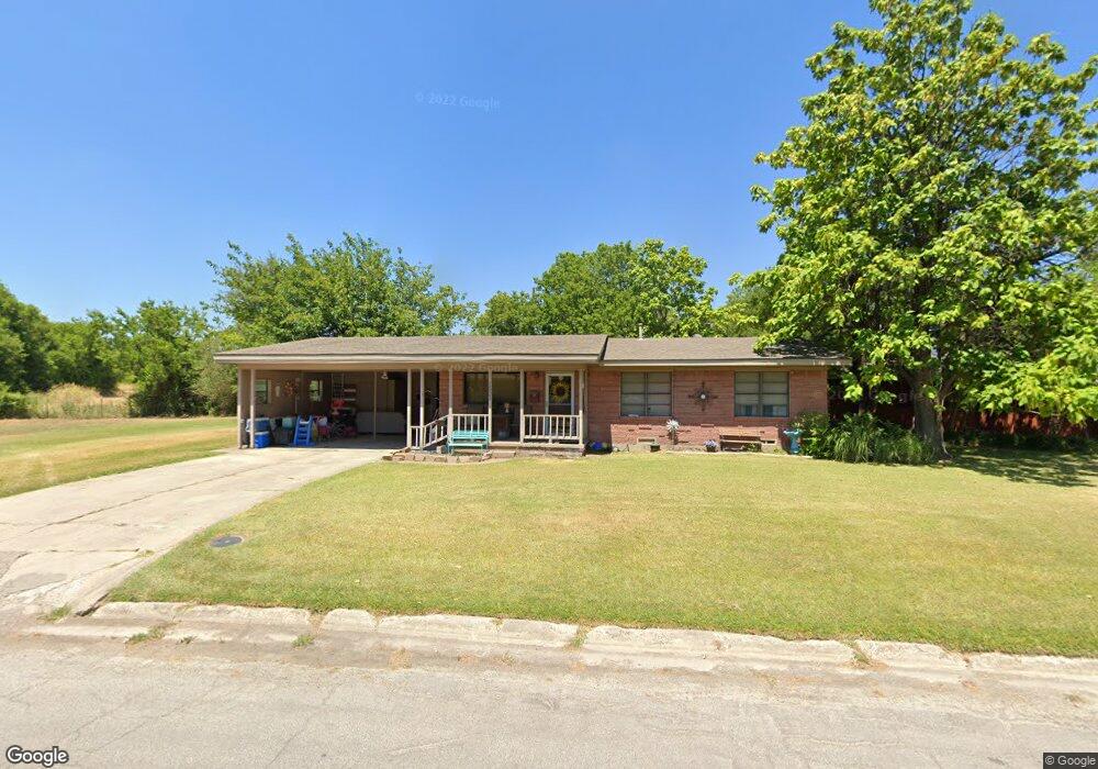 1603 Cherry St, Gainesville, TX 76240 - photo 1