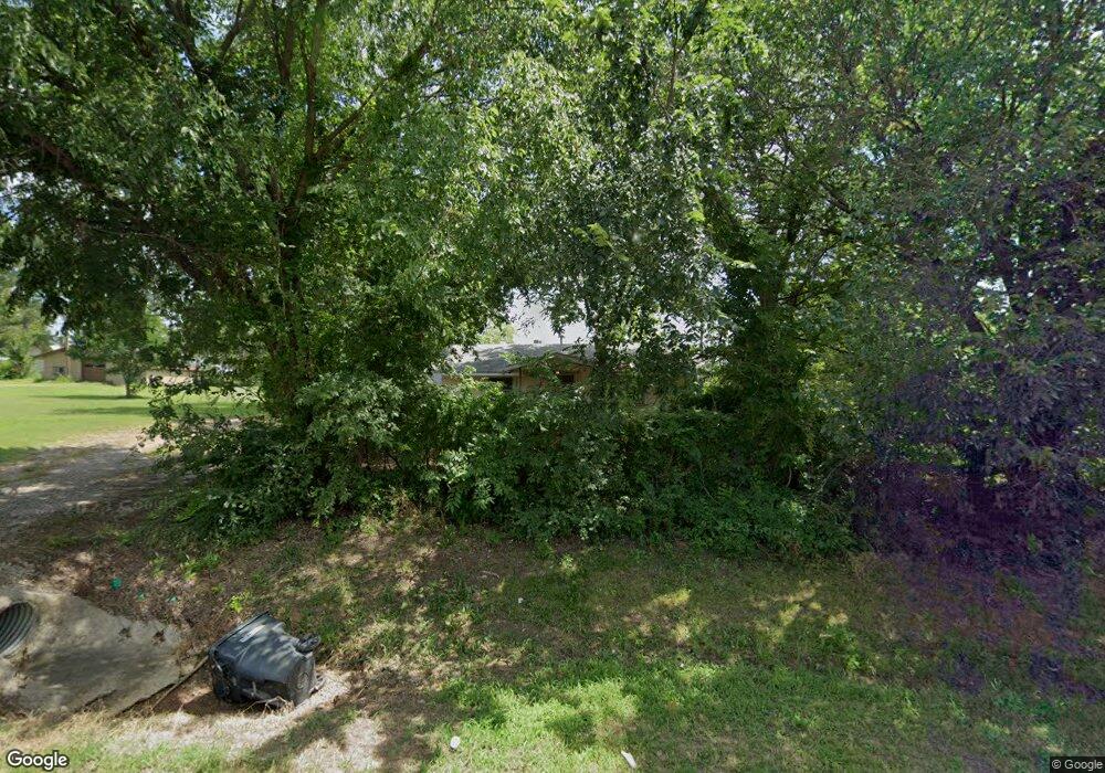 2224 Springdale Rd, Ardmore, OK 73401 - photo 1