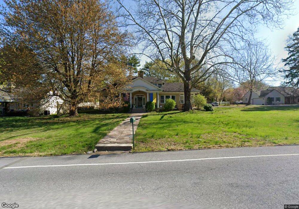 3021 Leiszs Bridge Rd, Reading, PA 19605 - photo 1