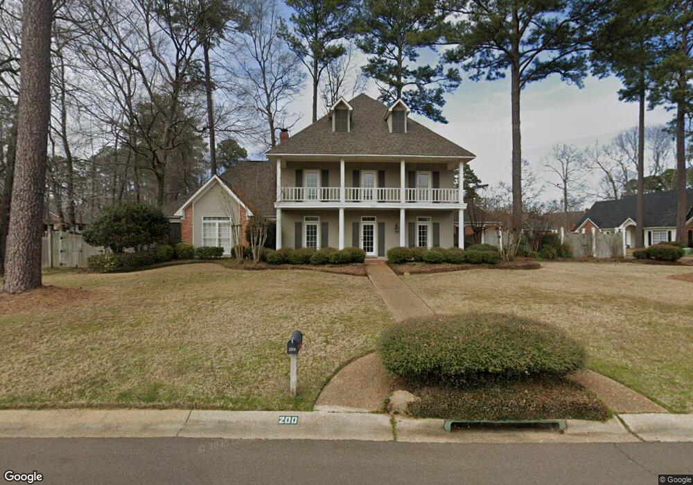 200 Ridge Cir, Brandon, MS 39047 - photo 1